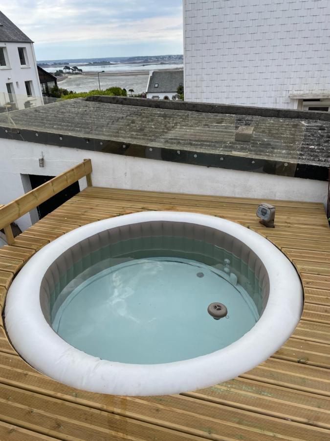 La Bidouric, Jacuzzi Villa Saint-Pol-de-Leon Exterior photo